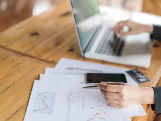 Curso de introducción a la compraventa de empresas y activos.